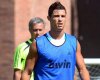 1347559696-bong-da-ronaldo2.jpg